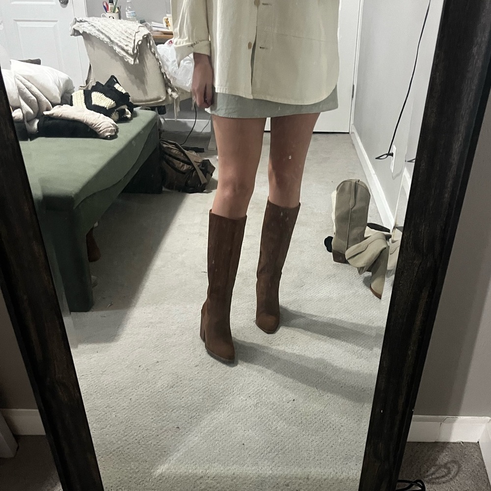 Brown boots